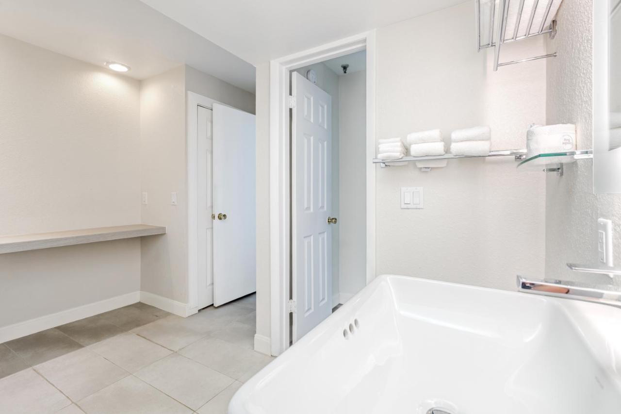 Grand Shores West Redington Shores Exterior foto